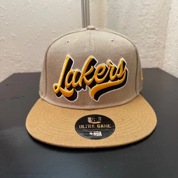 New With Tags Unisex Ultra Game Los Angeles Lakers Snapback Hat - Picture 5 of 9